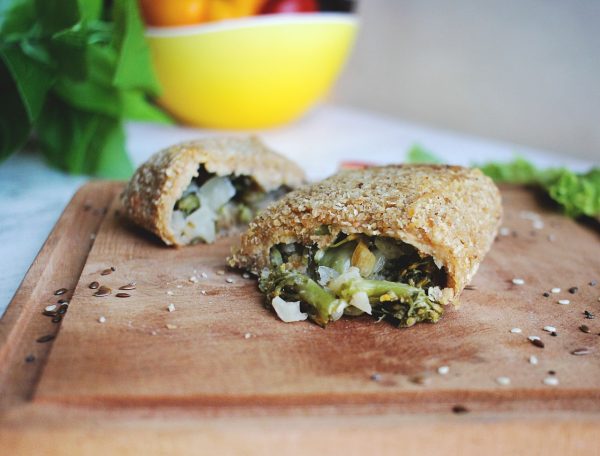 MILANESAS DE SOJA VEGANAS RELLENAS BRÓCOLI - Imagen 3